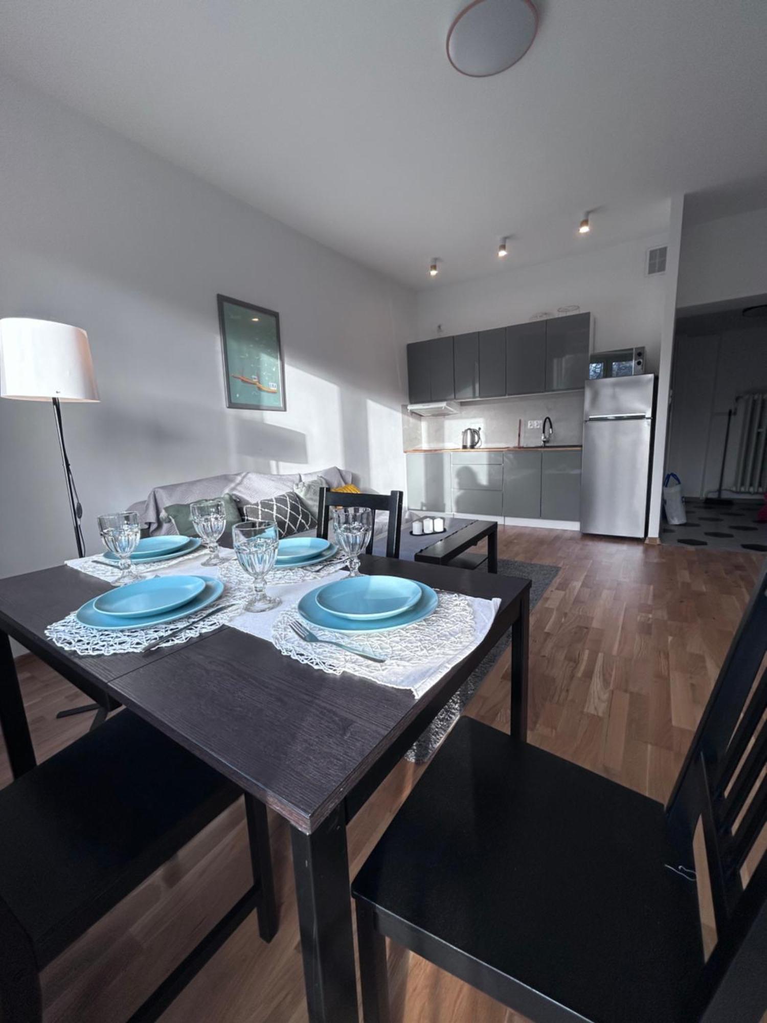 One Bed Apartment In Central Сопот Экстерьер фото